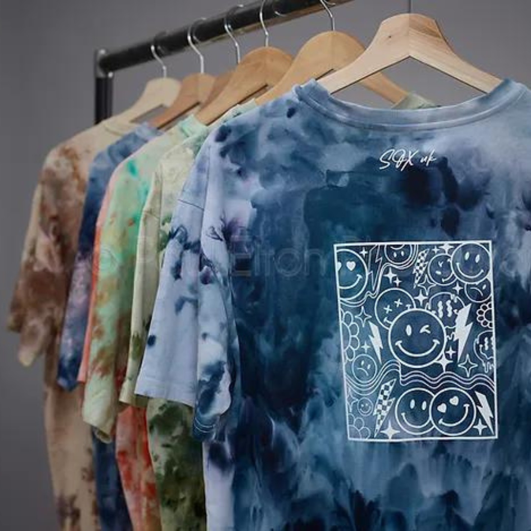 Oversized Smiley T Shirts - sox UK unisex